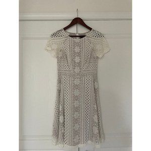 White Lace Dress Sleeves Adrianna Papell Size 2